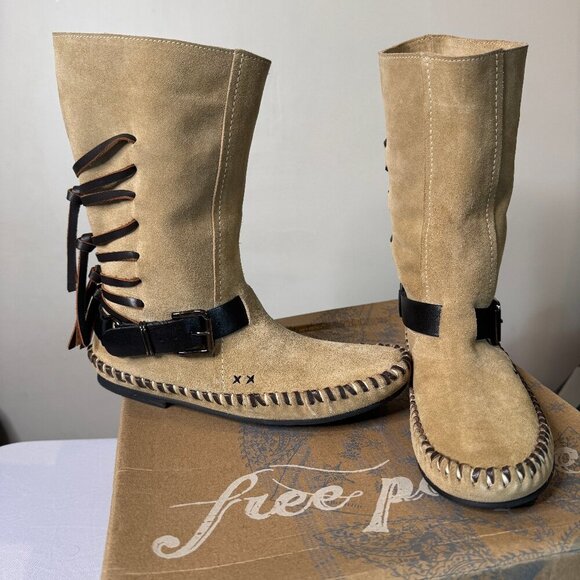 Free People Coronado Suede Mocc Moccasin Boots With Leather Fringe 7 New in Box - Picture 3 of 7
